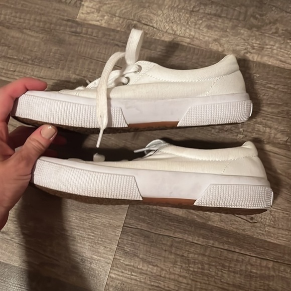 Ralph Lauren Canvas Sneaker White Shoe size 7 - Picture 8 of 10